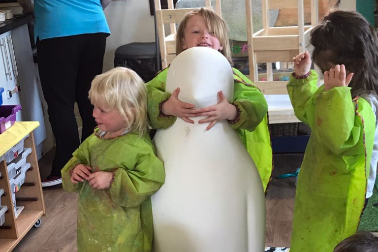 FCSS children ready to paint Slink